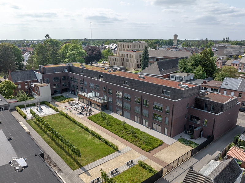 Gaudium mol centrale ligging